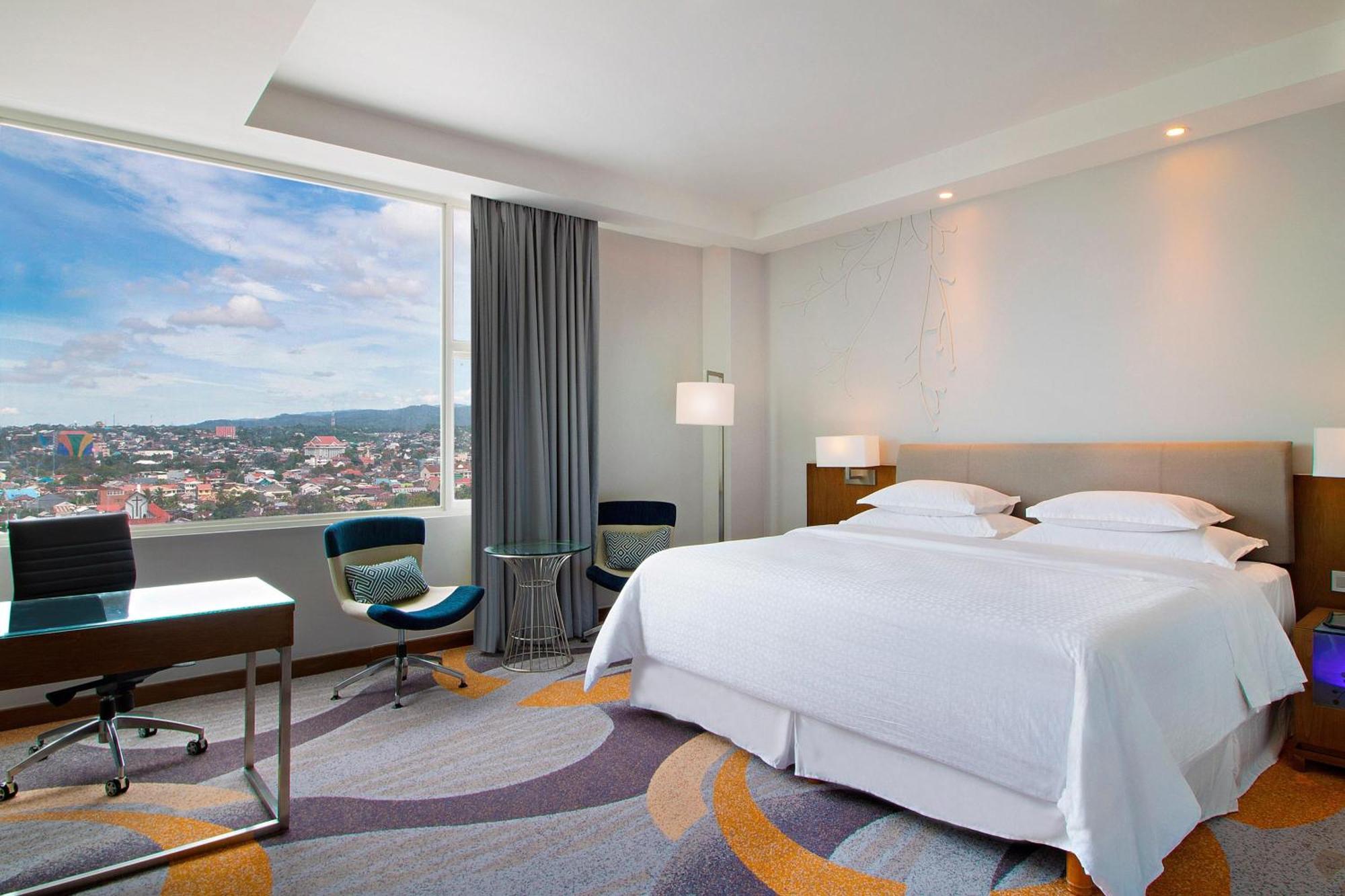 Four Points By Sheraton Манадо Экстерьер фото