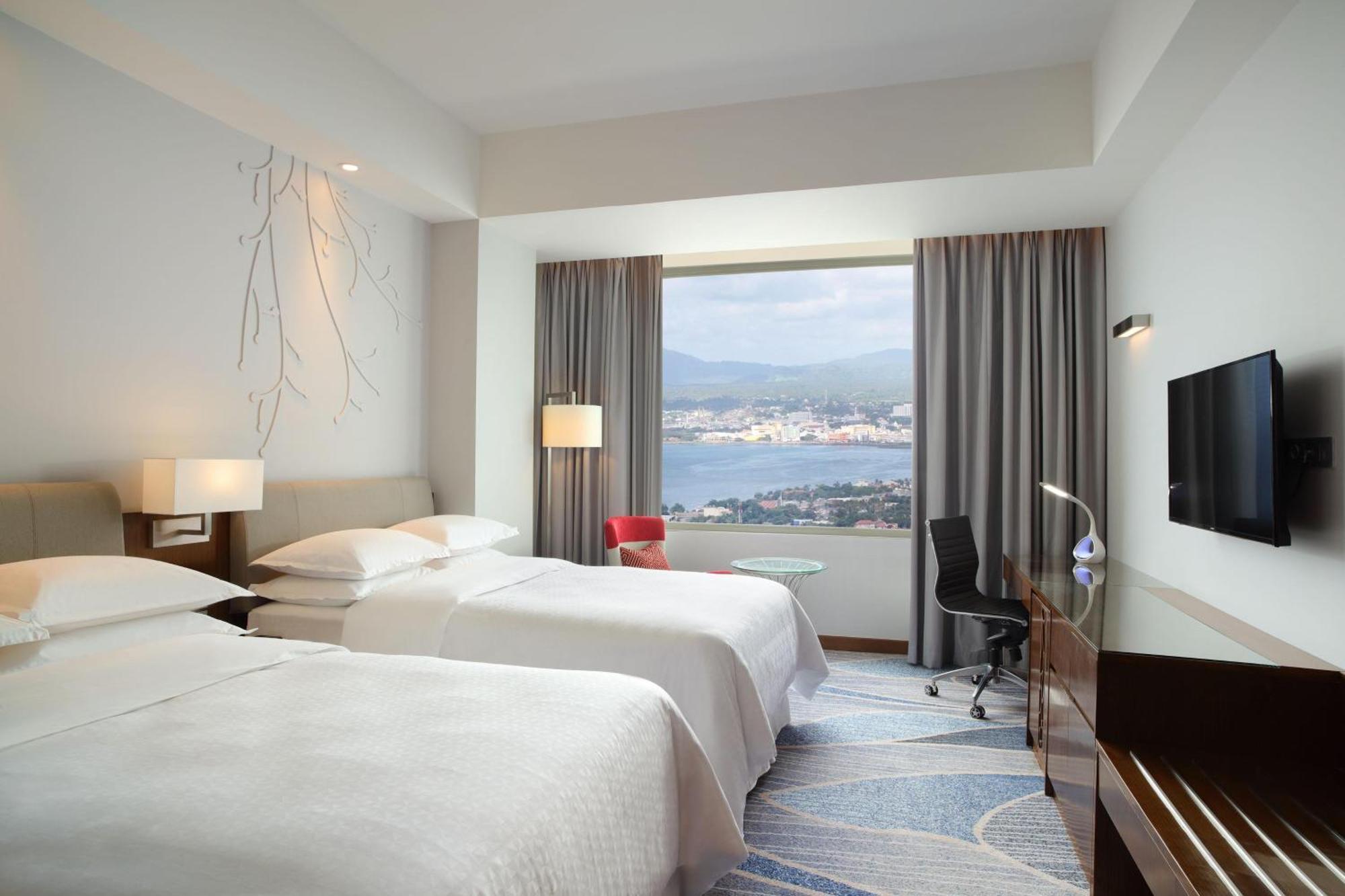 Four Points By Sheraton Манадо Экстерьер фото
